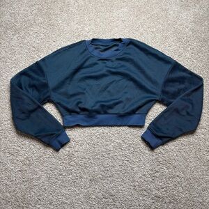 ALO Yoga Navy Cropped Sweatshirt